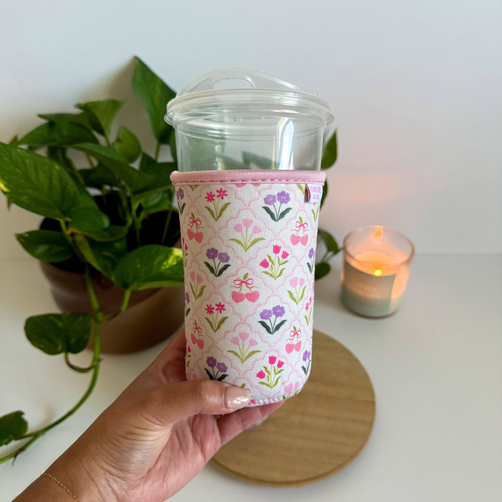Floral Diamond Iced Coffee Sleeve