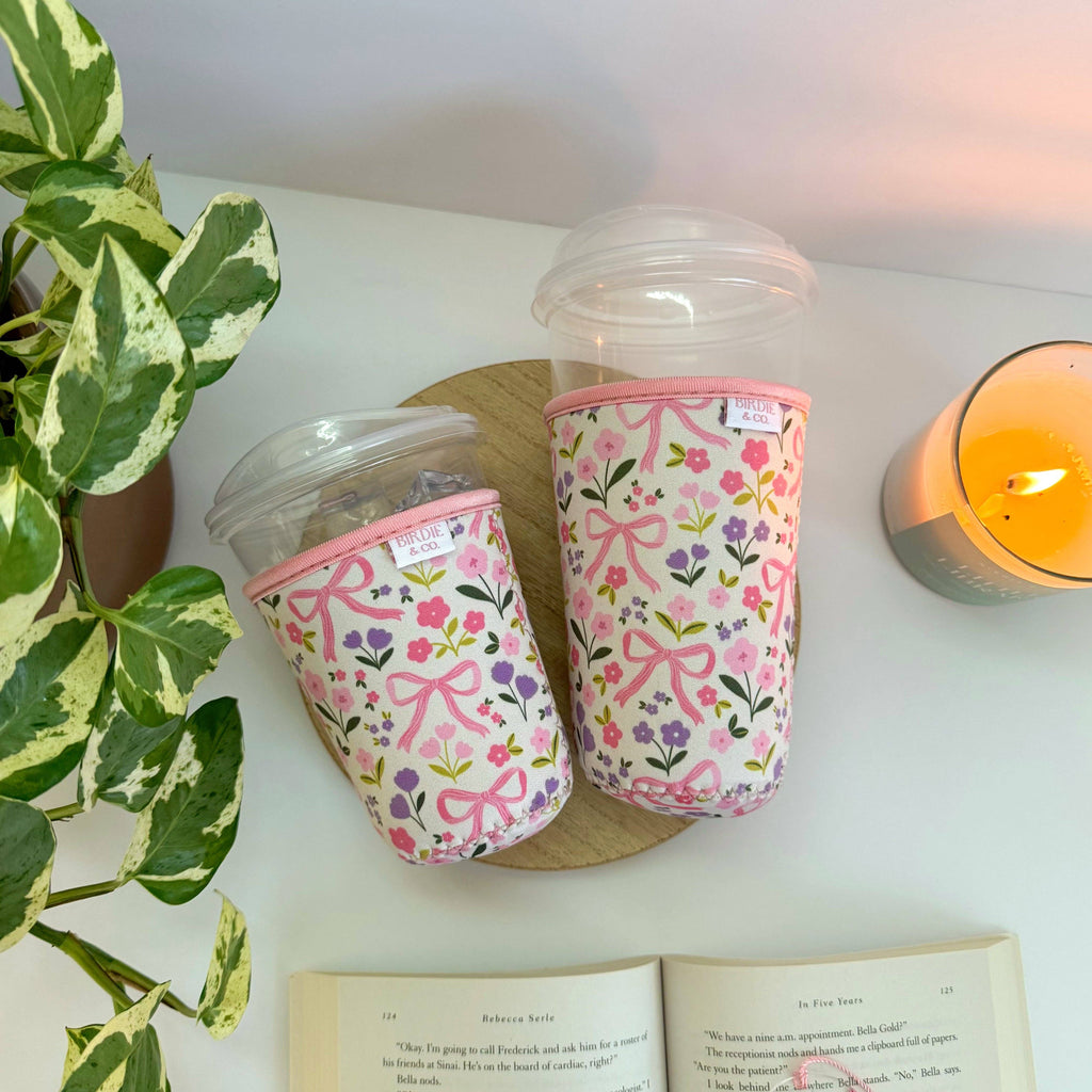 Flower and Bows Iced Coffee Sleeve