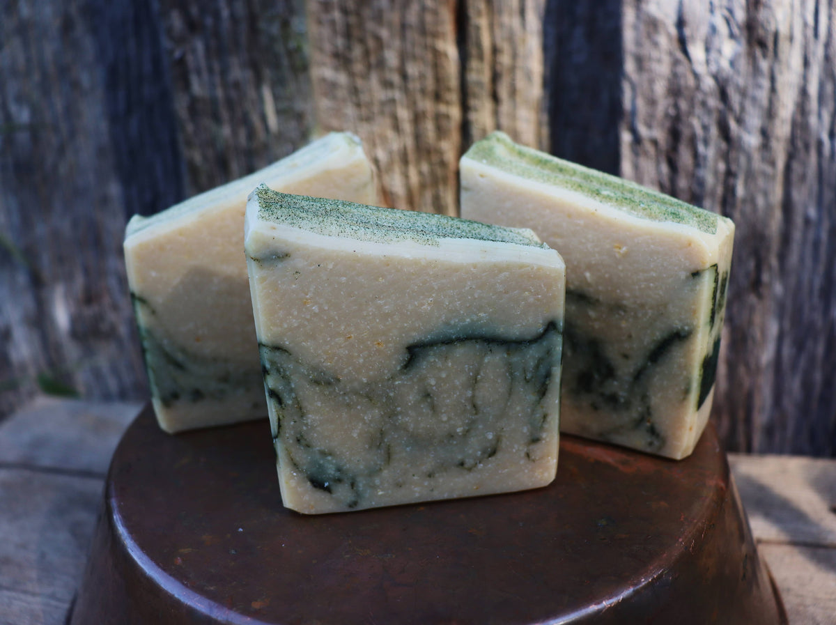 Peppermint Goat Milk Soap with Wooden Dish